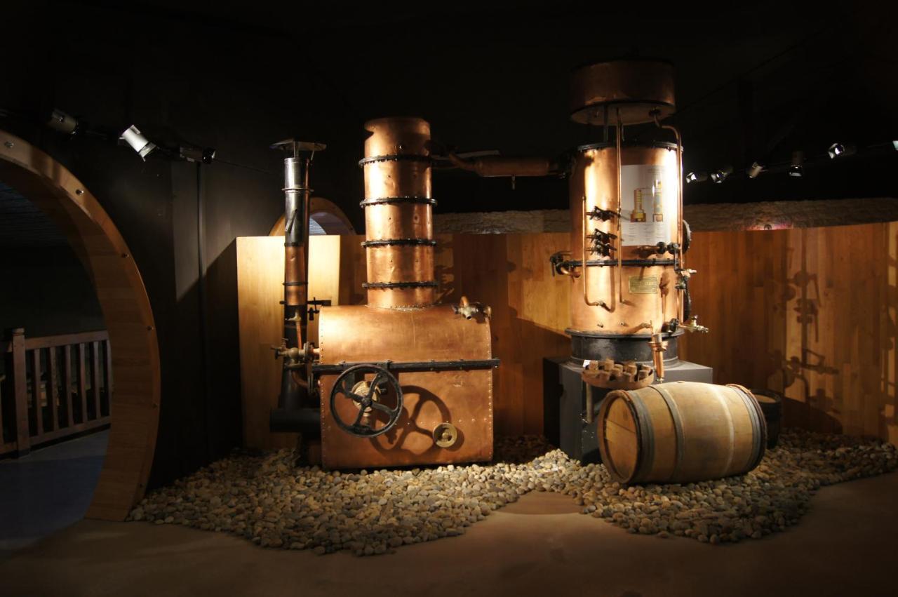 Caussens Chateau De Mons Armagnac מראה חיצוני תמונה